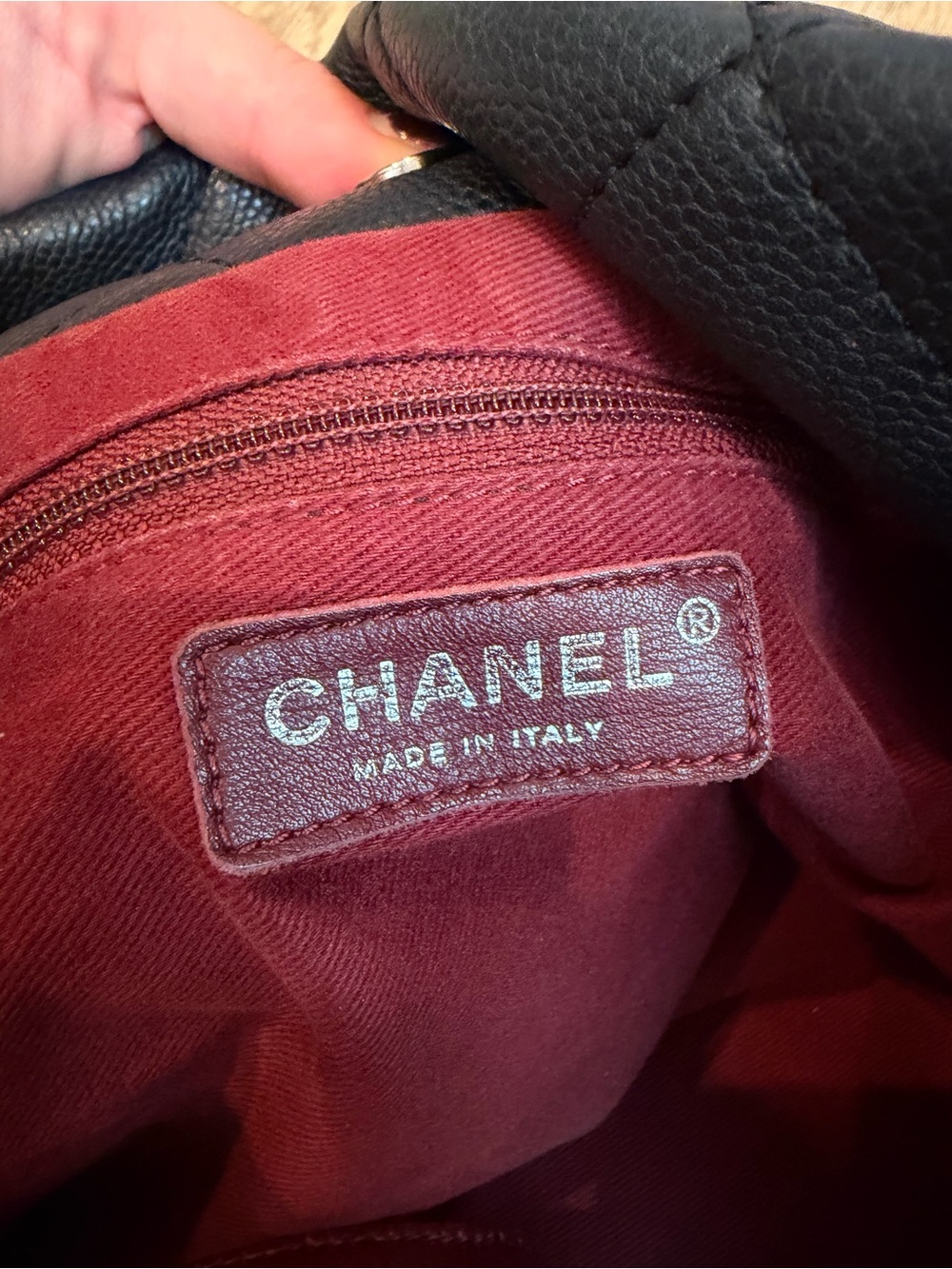 Authentic CHANEL Black Quilted CC Logo Chain Strap Tote - Picture 15 of 16